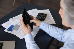 Când se va ridica plata CASS pentru pensiile peste 3000 de lei: Anunțul Ministrului Muncii, Florin Manole Când se va ridica plata CASS pentru pensiile peste 3000 de lei: Anunțul Ministrului Muncii, Florin Manole